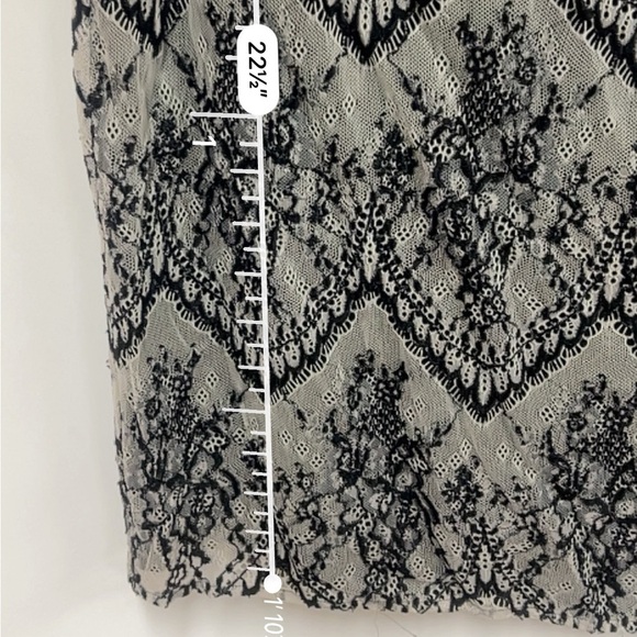NWT Peruvian Connection Black/Pearl Lace Pencil Skirt w/Full Lining Size 10 - Picture 14 of 16